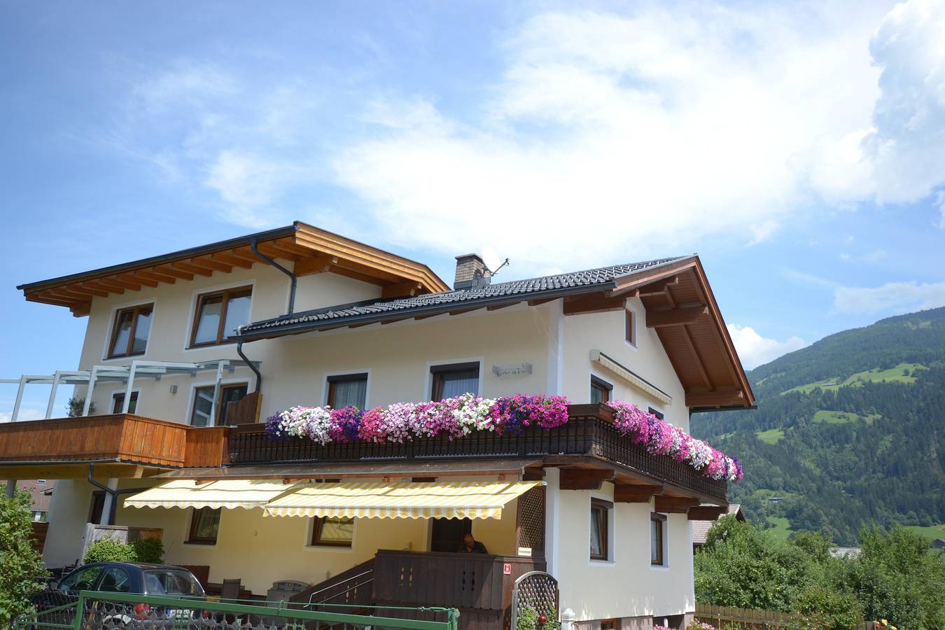 Ganze Ferienwohnung, Ferienhaus Raffeiner in Tuxer Alpen, Uderns