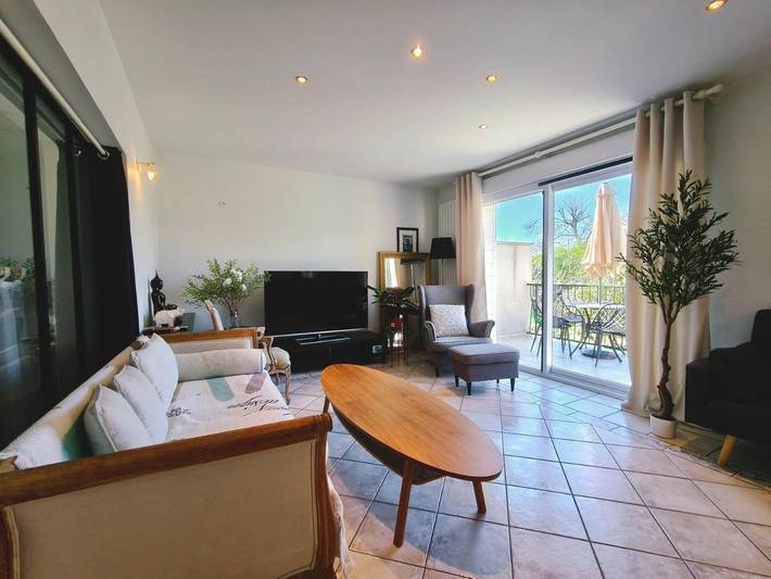 Location de vacances pour 15 personnes, avec vue et jardin à Aulnay-sous-Bois - 2