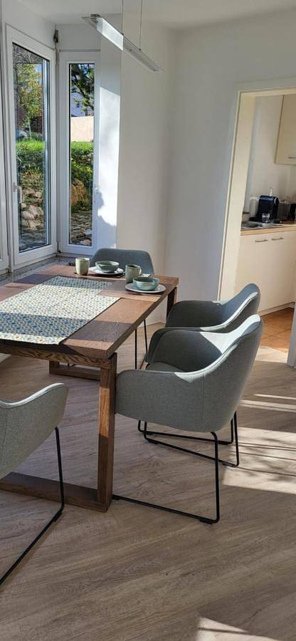 Gîte pour 2 personnes, avec terrasse ainsi que vue et jardin à Winnenden - 4