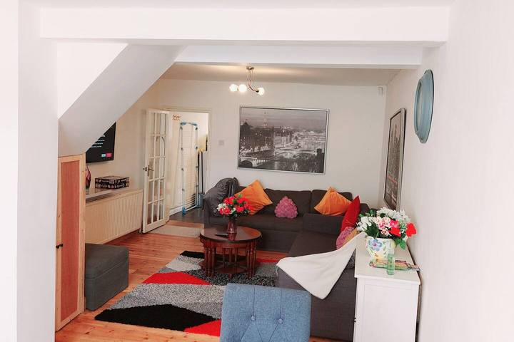 Location de vacances pour 10 personnes, avec jardin dans Chatham (United Kingdom)