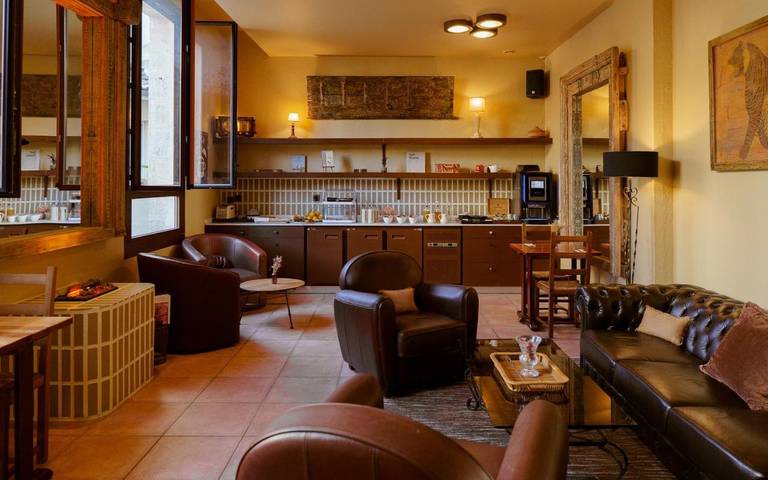 Hôtel pour 2 personnes, avec vue et jardin dans Gare de Bordeaux Saint Jean - 2