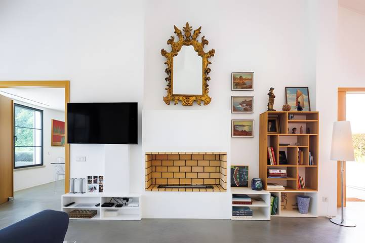 Entire apartment, Apartment 'Quinta Da Rosa' with Sea View, Wi-Fi and Air Conditioning in Carvoeiro, Faro District