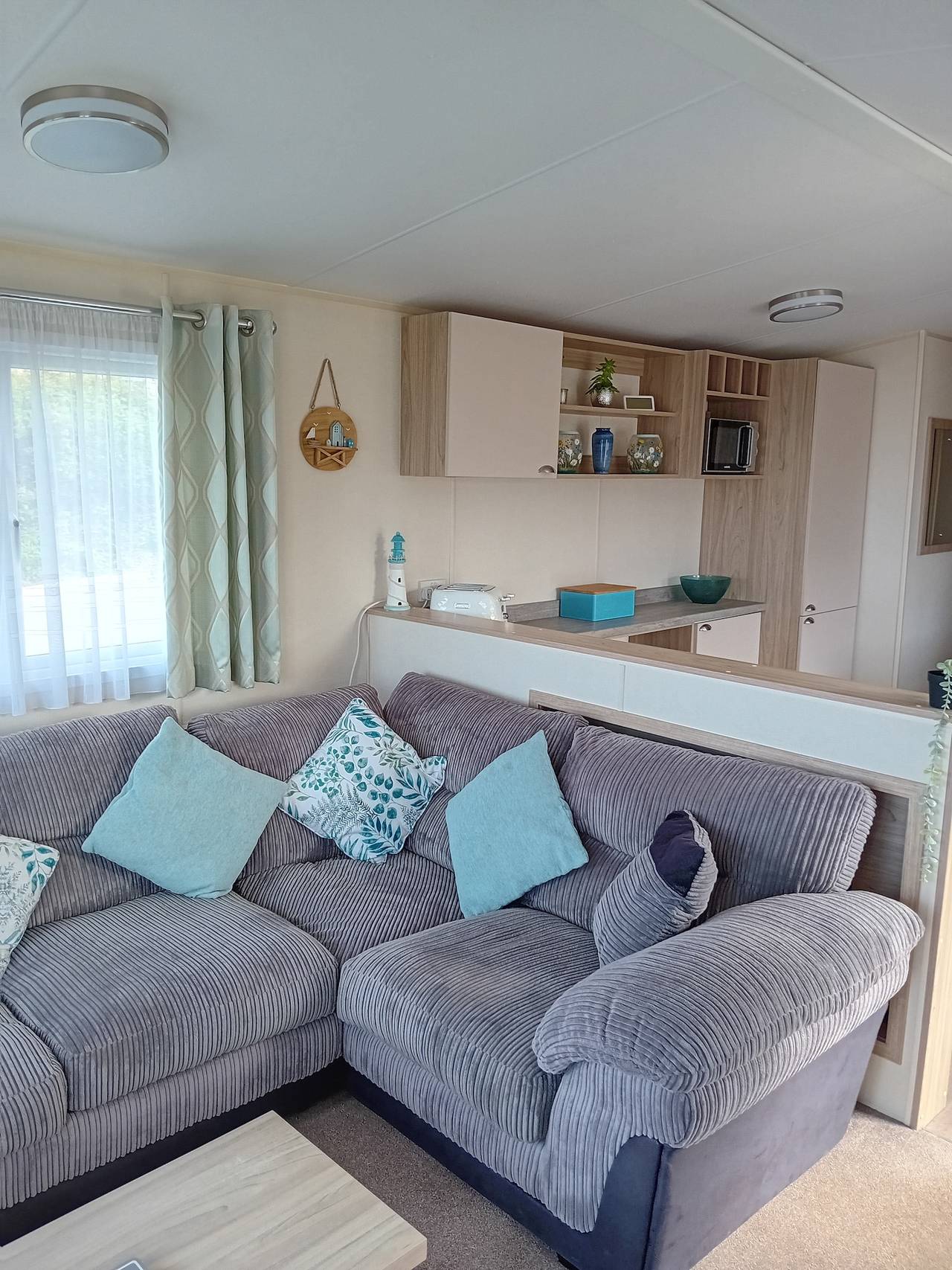 Seaside Chalet Retreat in New Quay in Cardigan Bay