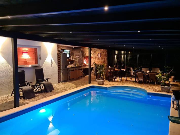 Ferienwohnung für 6 Personen, mit Terrasse und Garten sowie Pool und Sauna in Mechernich