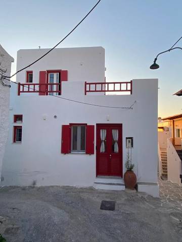Location de vacances pour 4 personnes, avec terrasse et vue dans Kithnos Chora