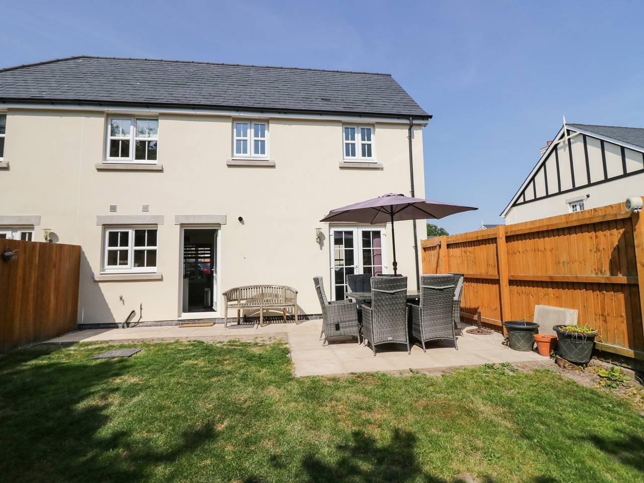 Rolo's Retreat in Grange-over-Sands, Lake District
