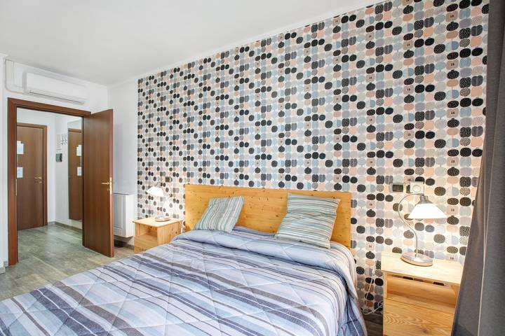 Entire studio, Studio Apartment 'Alpen Pila Residence - 3' with Mountain View, Wi-Fi and Air Conditioning in Aosta, Wallisian Alps
