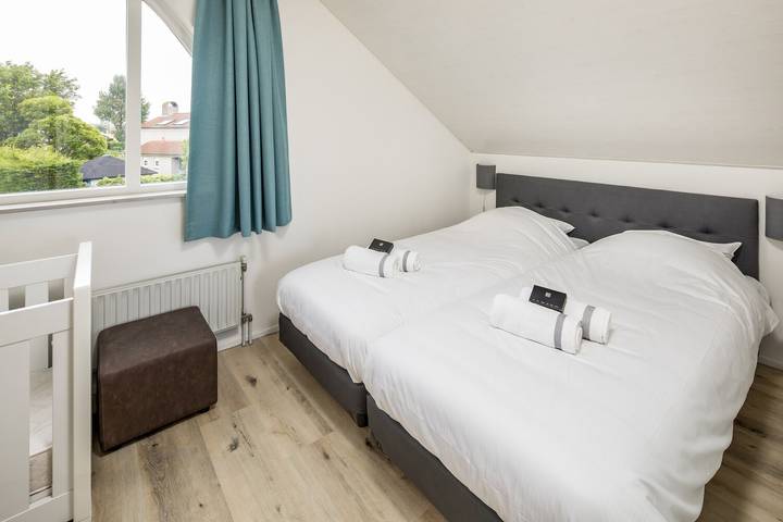 Bungalow für 8 Personen, mit Garten und Terrasse in Breskens - 3