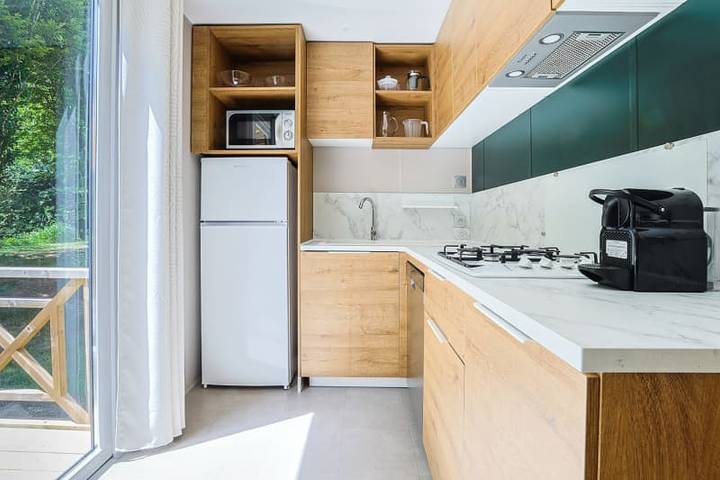 Caravane pour 4 personnes, avec terrasse et balcon/terrasse à Belvès - 4