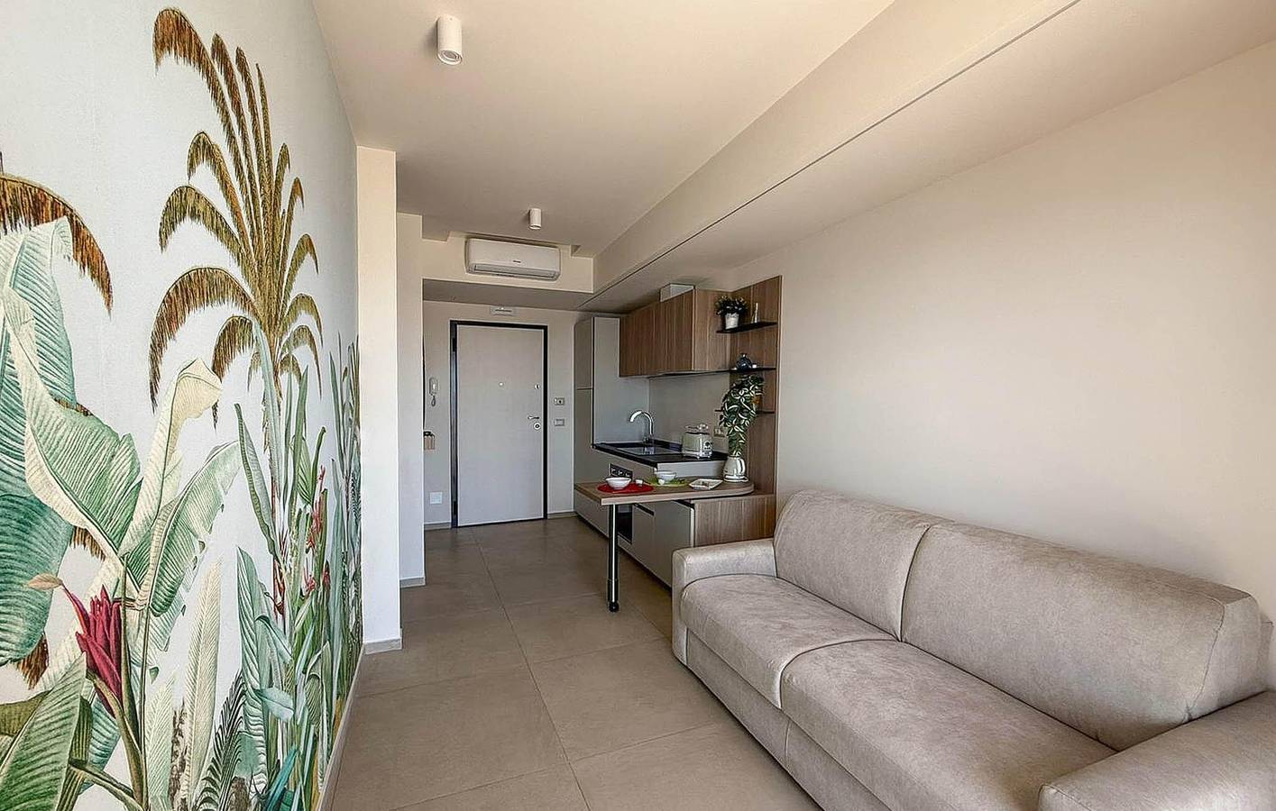 Apartamento vacacional entero, Acogedor apartamento junto a la playa con wifi, aire acondicionado y aparcamiento in Sant'Alessio Siculo, Provincia de Messina