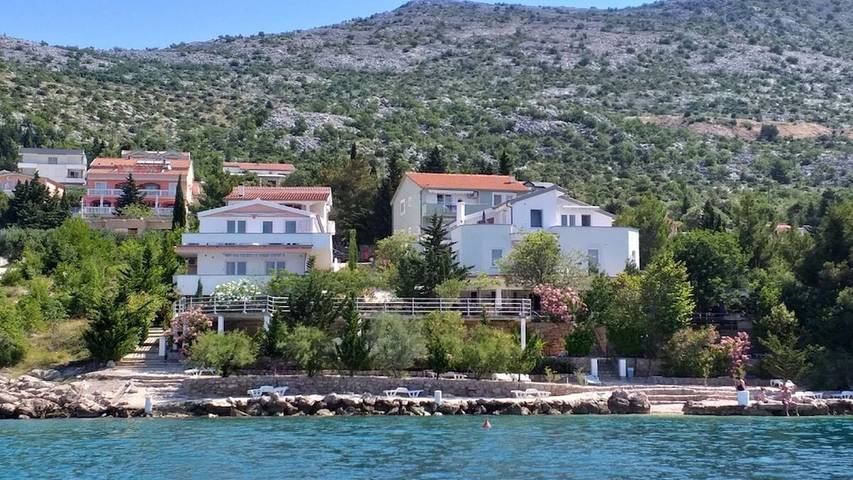 Ferienhaus für 5 Personen, mit Pool und Garten in Starigrad Paklenica - 3