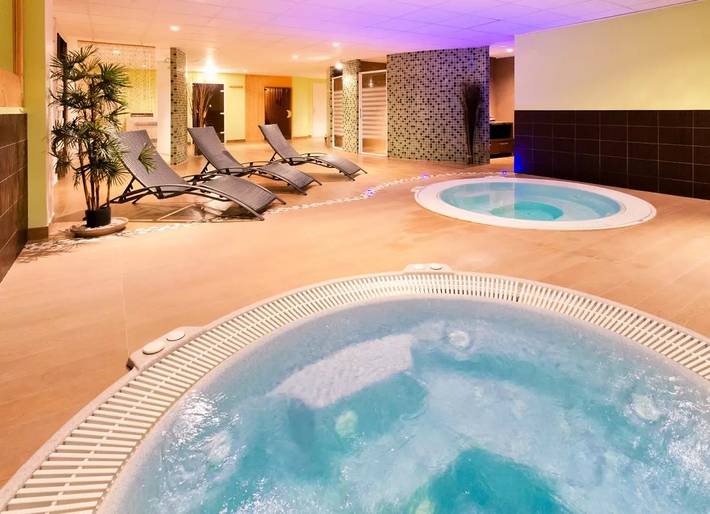 Hôtel pour 3 personnes, avec Balcon dans l' Isère