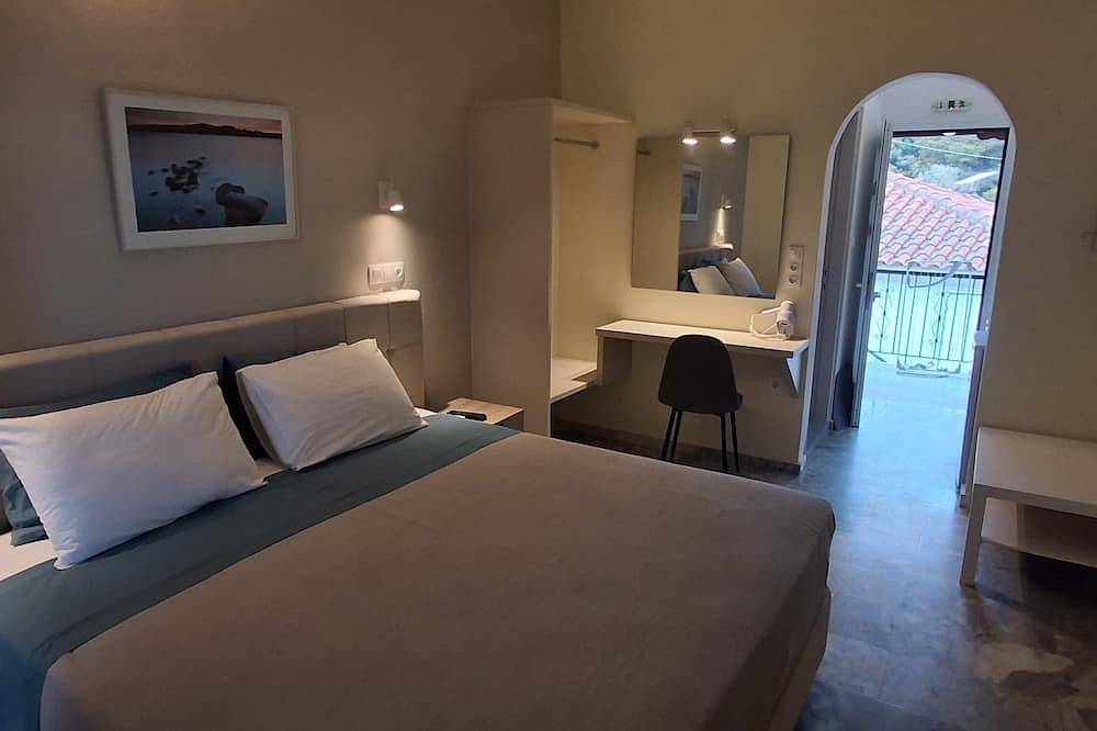 Appartement entier, Villa kavourakia studio with sea view in Sporades