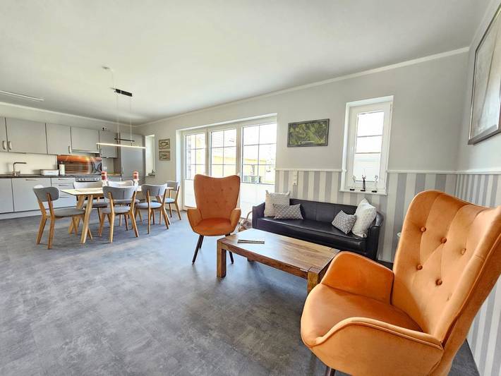 Ferienhaus für 6 Personen, mit Terrasse und Garten sowie Sauna