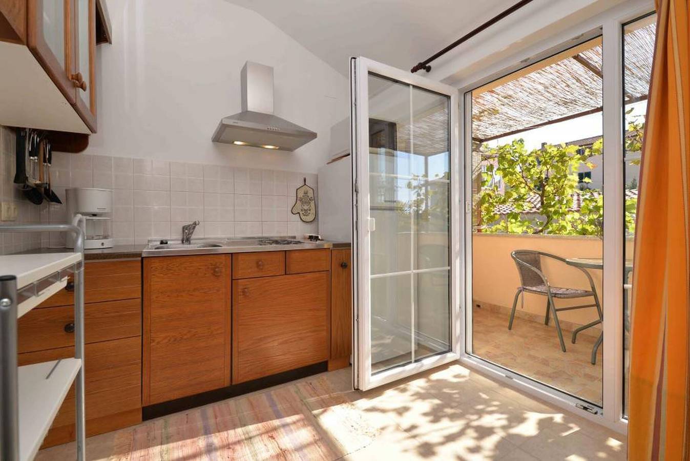 Ganze Wohnung, Apartment Pia - two bedroom apartment in Općina Murter-Kornati, Murter