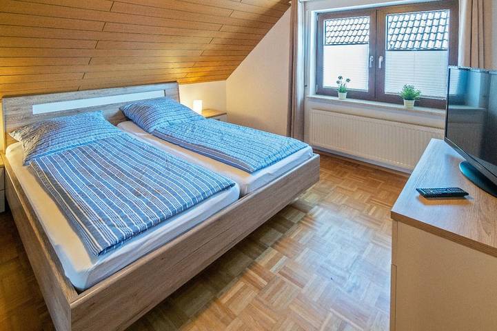 Ganze Wohnung, Große Ferienwohnung im Herzen von Ostfriesland Nordsee Inseln Meer in Berumbur, Norden und Umgebung