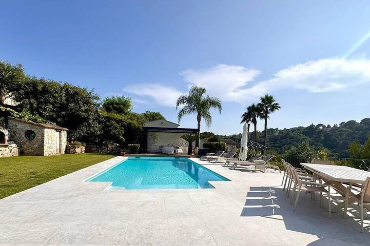 Villa pour 8 personnes, avec jardin et terrasse à Biot