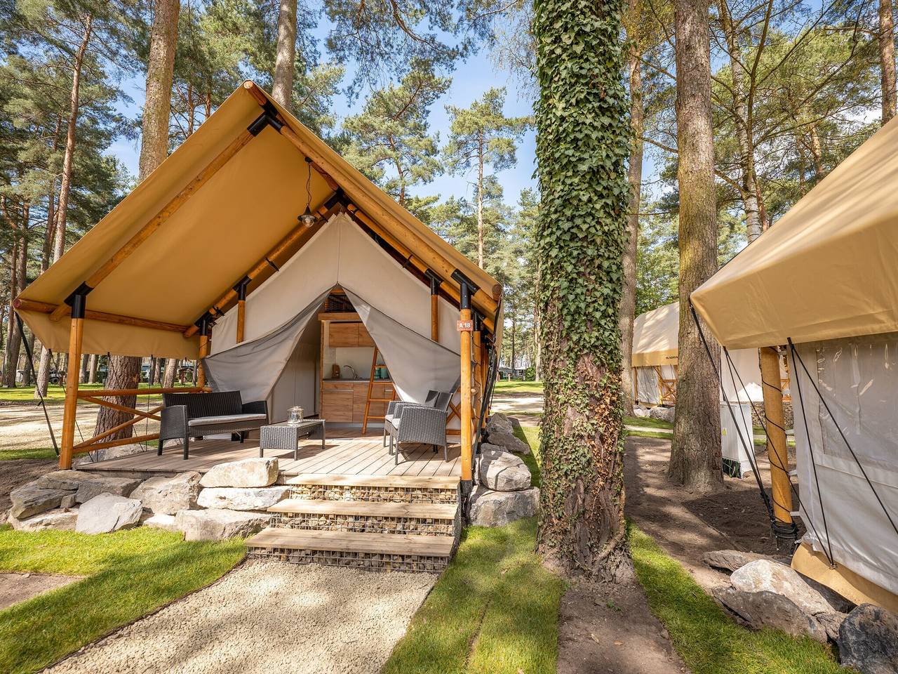 Fijne tentlodge met badkamer, Maastricht op 16 km. in Zutendaal, Hasselt en omgeving