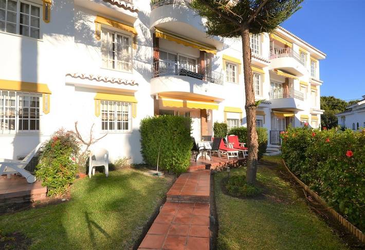 Ferienwohnung für 4 Personen, mit Kinderpool und Garten in Mijas - 3