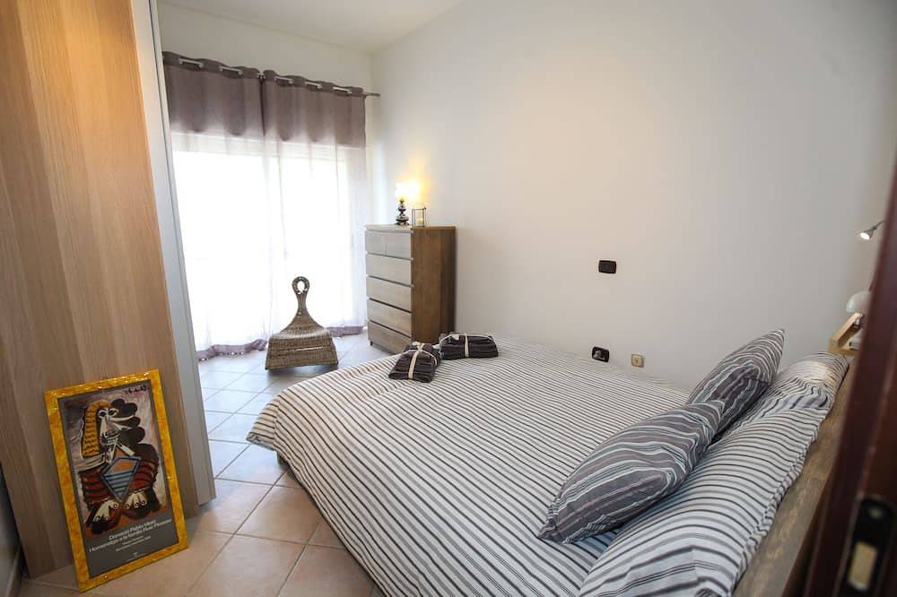 Apartamento entero, Bed & Milk Holiday Home 1<br>Apartamento en villa Puglia Taranto cerca de San Vito<br>wifi in Taranto, Golfo de Tarento