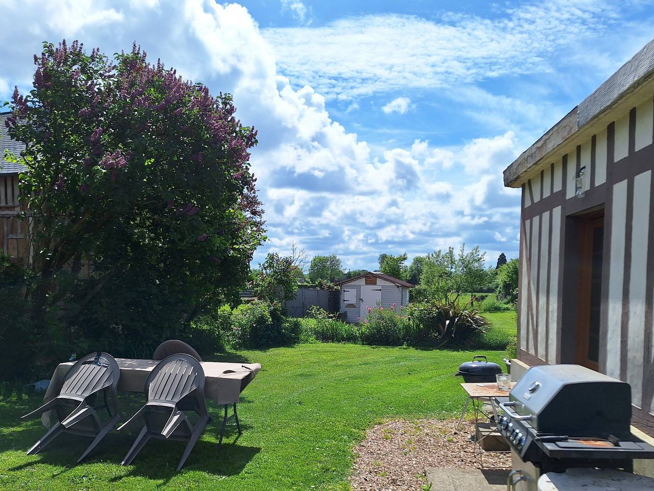 Ferienhaus „L’échappée Belle“ mit Wlan in Fresne-Cauverville, Bernay und Umgebung