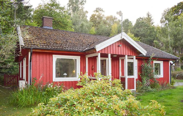 Hus för 5 Personer med sjöutsikt in Svenska Östersjön