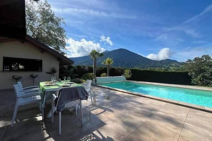 Location de vacances pour 6 personnes à Ville-en-Sallaz