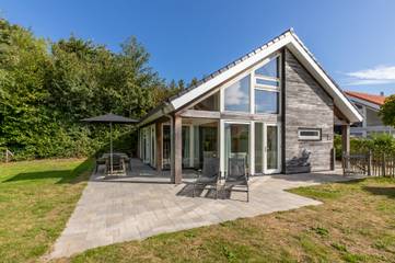 Strandhaus für 6 Personen, mit Terrasse und Garten in Renesse