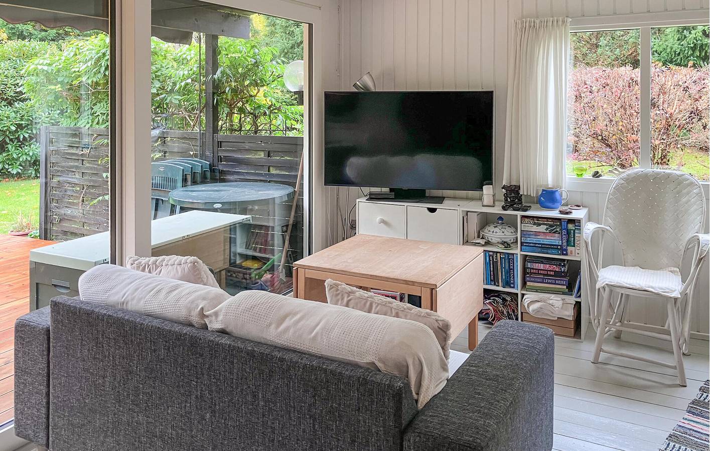 Ferienhaus für 4 Personen mit Terrasse in Melby, Hovedstaden