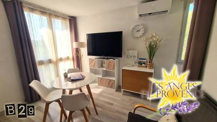 Gîte pour 2 personnes, avec vue et balcon dans Thermes de Gréoux les Bains