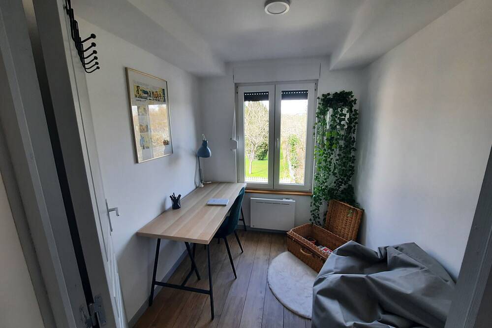 Appartement entier, Appartement plein centre in Signy-l'Abbaye, Ardennes
