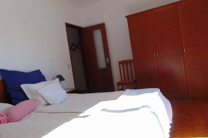 Location de vacances pour 6 personnes, avec jardin dans Cortegaça - 4