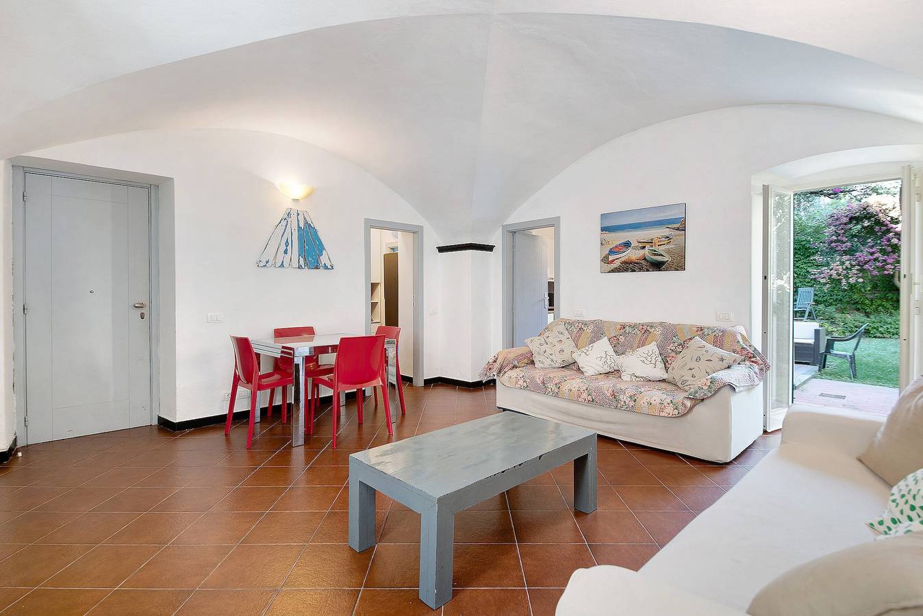 Ganze Wohnung, Ferienwohnung 'Strandparadies - Napoleone' mit privatem Garten und Wlan in Levanto, Levanto Kommune