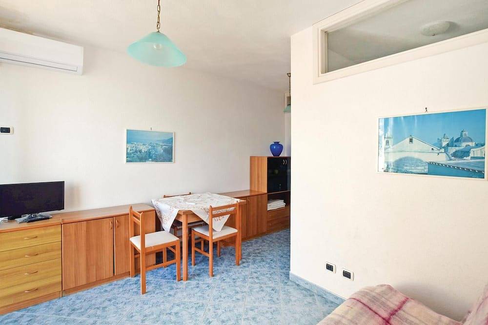 Appartement entier, Appartement acceptant les animaux domestiques à. in Cava Grado, Serrara Fontana