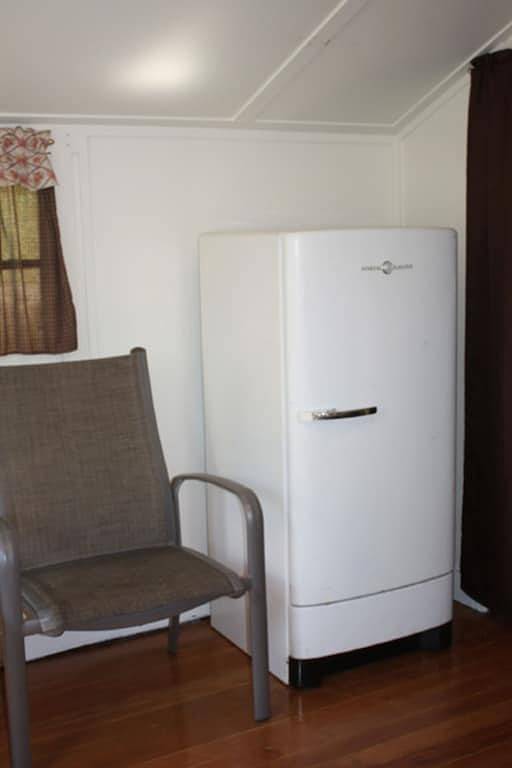 Vacation rental for 2 people, with pets in Clearlake