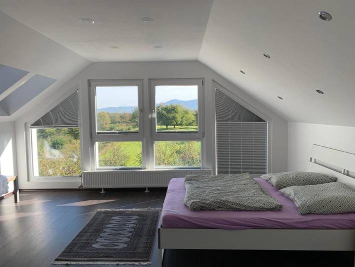 Ferienhaus für 8 Personen, mit Balkon und Terrasse sowie Garten und Ausblick in Mittlerer Schwarzwald - 3