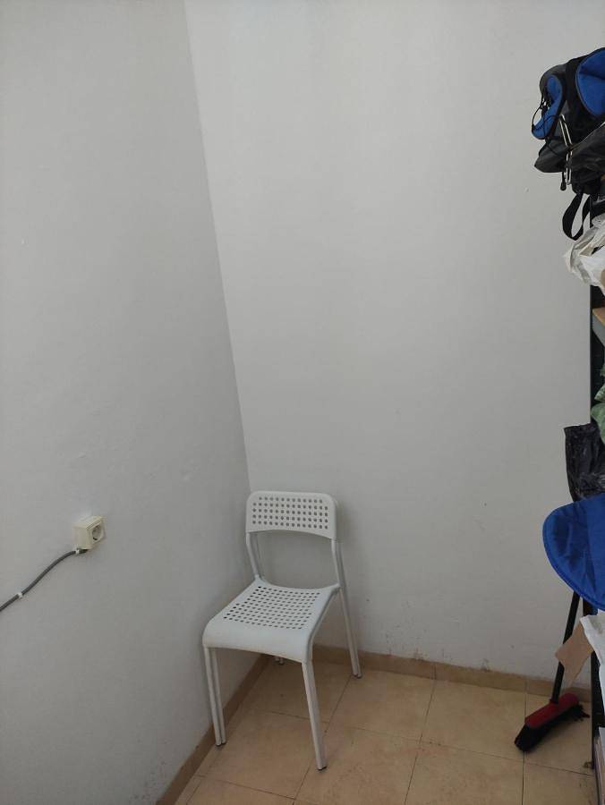 Gîte pour 4 personnes, avec terrasse et jardin, adapté aux familles à Torreblanca - 2