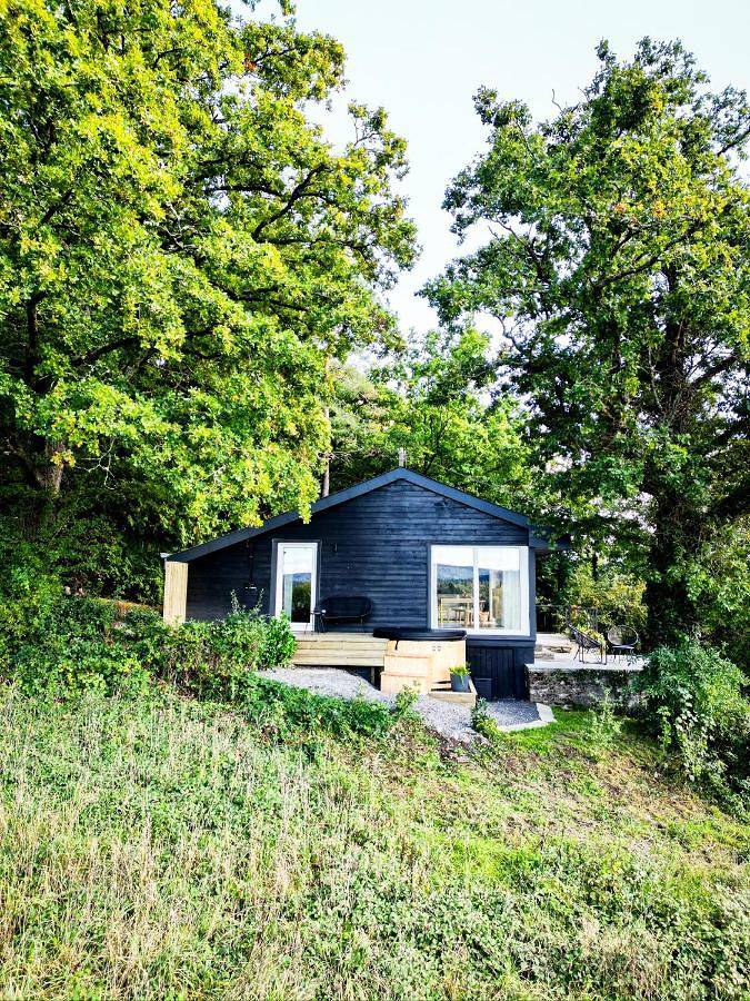 Cottage pour 2 personnes, avec terrasse et sauna ainsi que jacuzzi et jardin