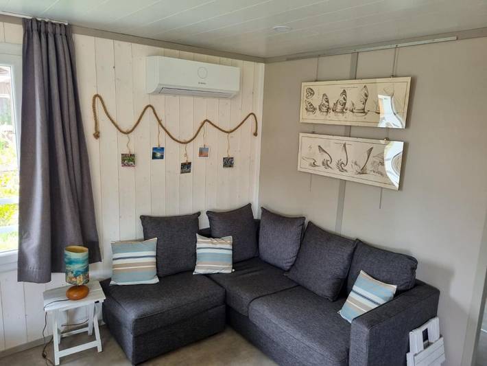 Gîte pour 7 personnes, avec terrasse ainsi que jardin et jacuzzi à Labouheyre - 4