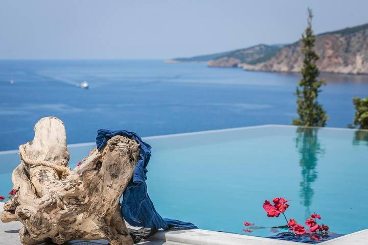 Location de vacances pour 4 personnes, avec piscine ainsi que jardin et vue dans Άσος - 3