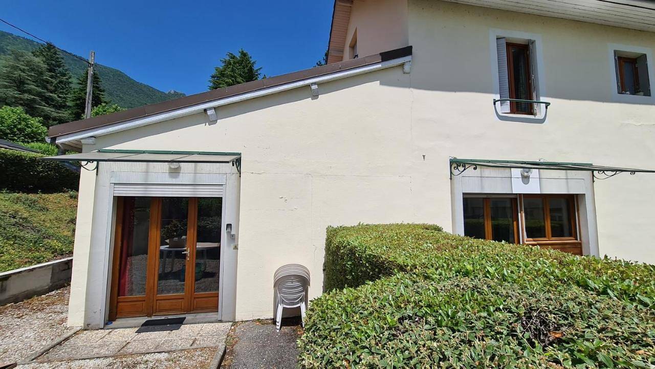 Appartement entier, Apartment - Ground Floor in Le Bourget-du-Lac, Région de Chambéry