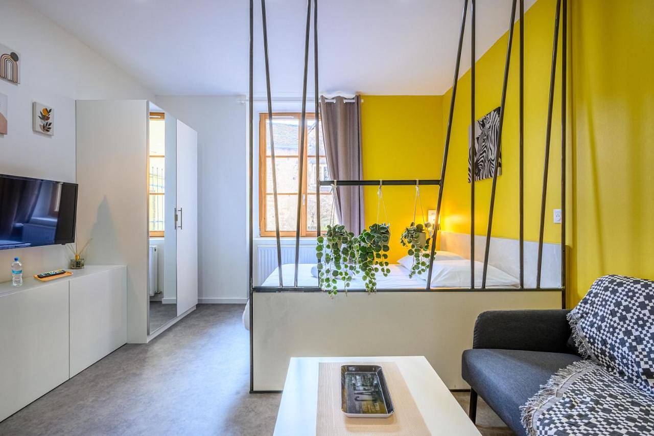 Appartement entier, One-Bedroom Apartment in Montbéliard, Doubs