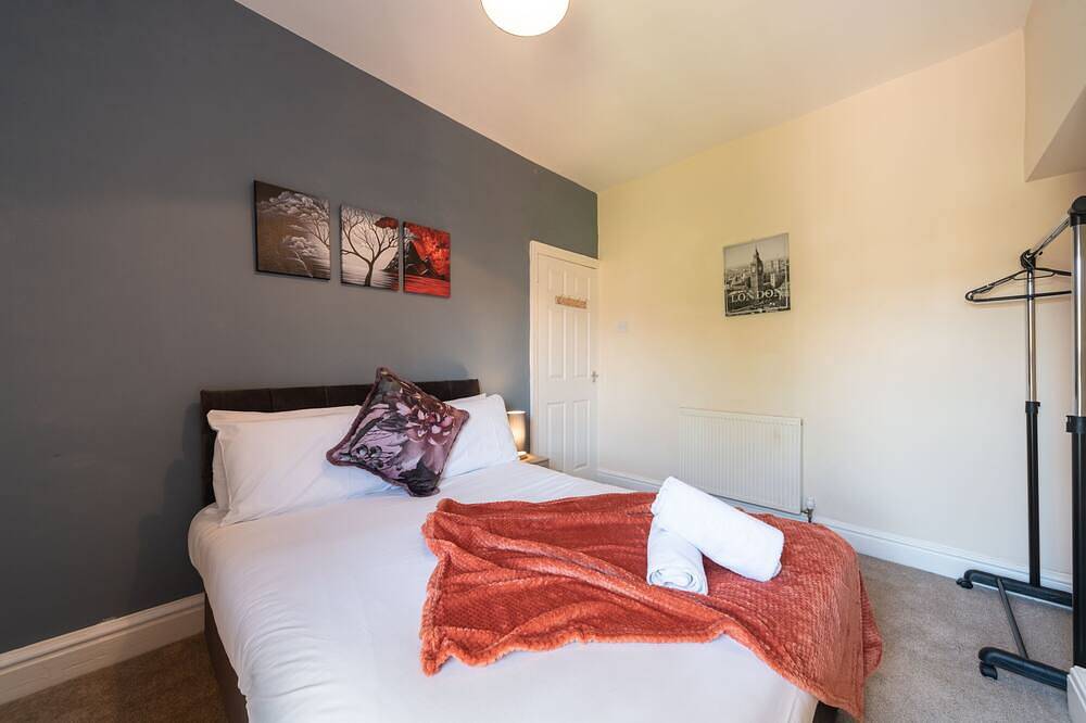 King's Palace By Jesouth in Kingston-upon-Hull, Yorkshire and the Humber