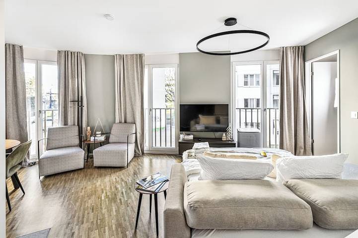 Apartamento entero, Just Sunny – 2.5-Room Apt near Messe & City Center in Basilea, Region Basel RDK