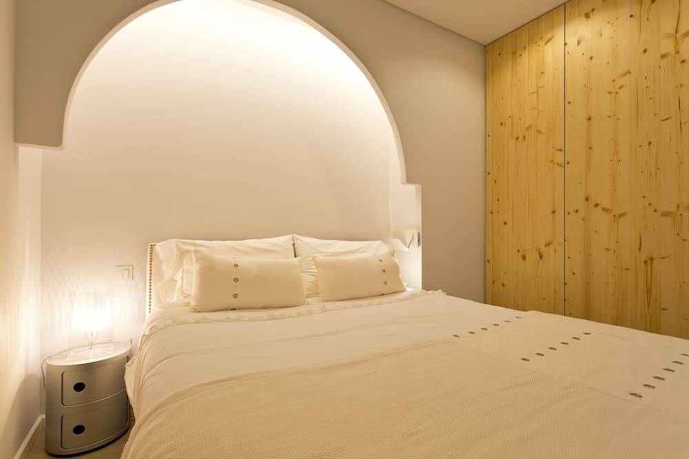 Ganze Wohnung, Boutique Rentals-al Mar Beachfront Wake up With Wonderful Ocean and Beach Views! in Povoa de Varzim, Porto Distrikt