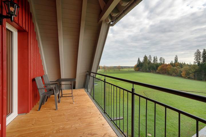 Studio entier, Studio 'Ferienwohnung Maurer' avec jardin partagé, balcon et Wi-Fi in Königsfeld im Schwarzwald, Forêt-Noire centrale