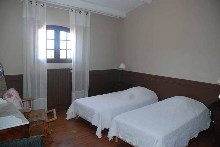 Location de vacances pour 6 personnes, avec jardin et terrasse à Gigondas - 3