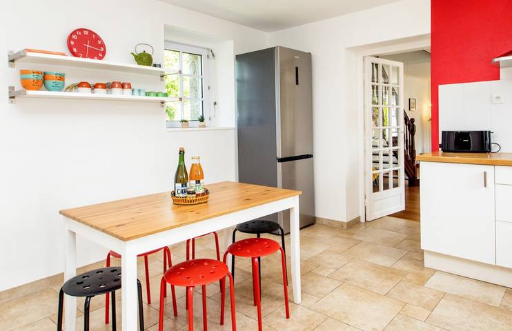 Gîte pour 6 personnes, avec jardin et terrasse à Plounévez-Lochrist - 3