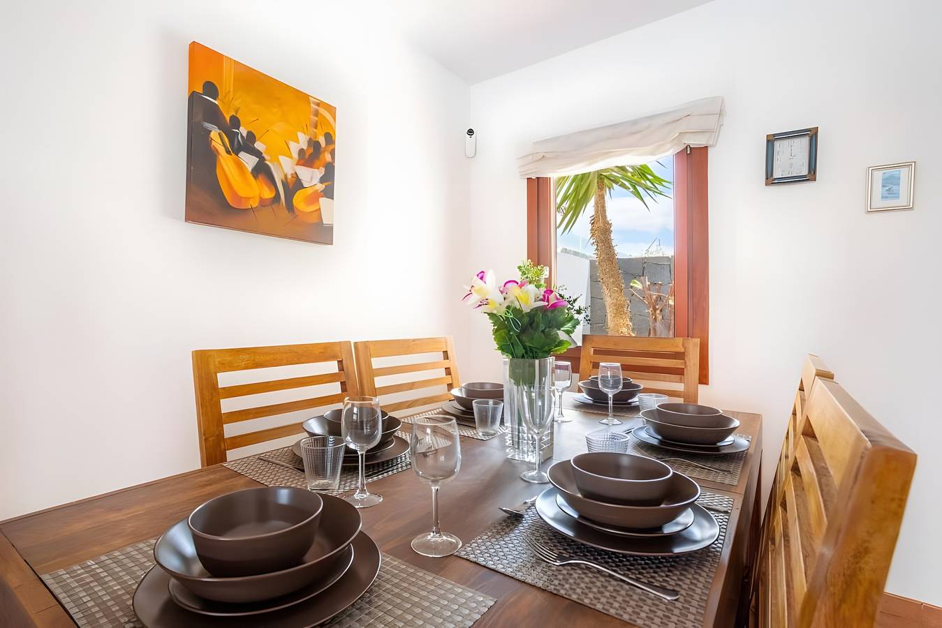 Villa vacacional 'Rubicon' con vistas al mar, Wi-Fi y aire acondicionado in Playa Blanca, Yaiza