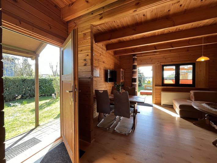 Ferienwohnung für 5 Personen, mit Balkon und Terrasse sowie Garten in Bastorf - 3